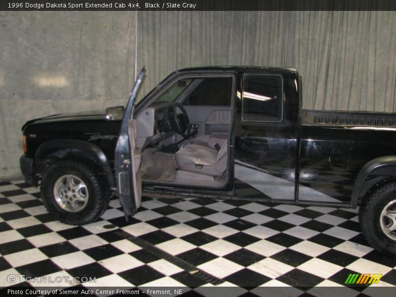 Black / Slate Gray 1996 Dodge Dakota Sport Extended Cab 4x4