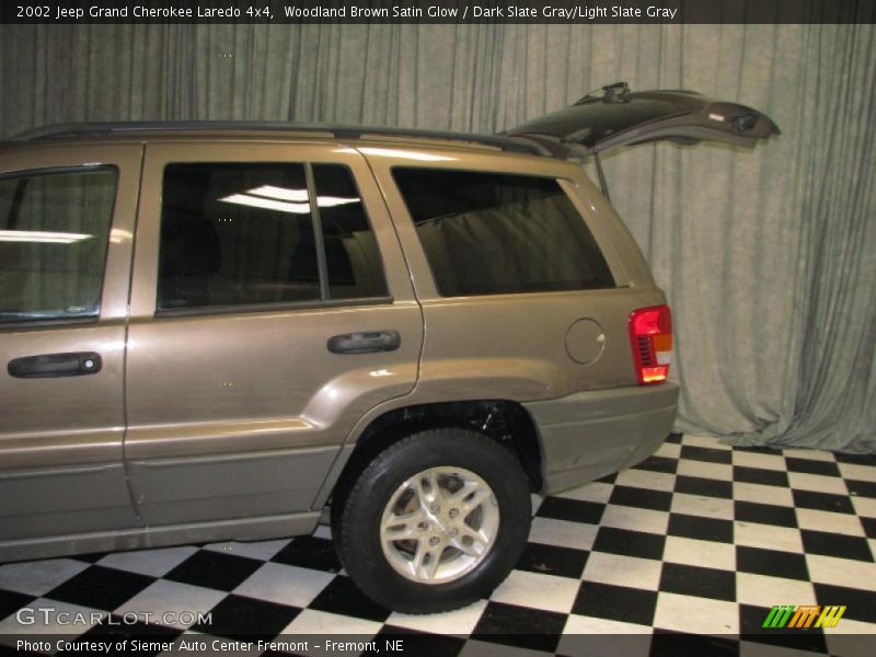 Woodland Brown Satin Glow / Dark Slate Gray/Light Slate Gray 2002 Jeep Grand Cherokee Laredo 4x4