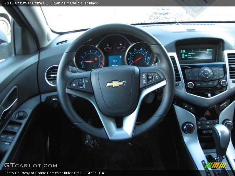 Silver Ice Metallic / Jet Black 2011 Chevrolet Cruze LT