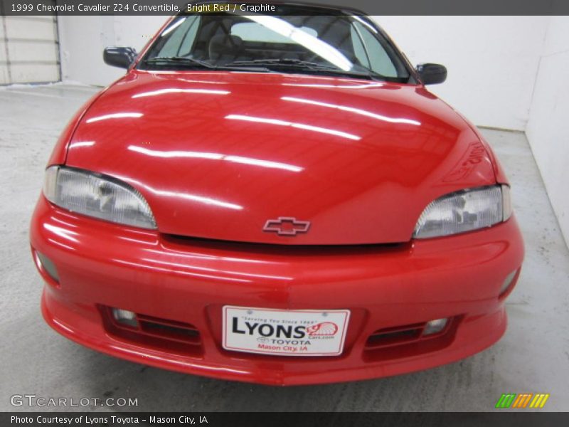 Bright Red / Graphite 1999 Chevrolet Cavalier Z24 Convertible