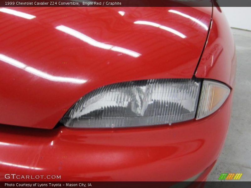 Bright Red / Graphite 1999 Chevrolet Cavalier Z24 Convertible