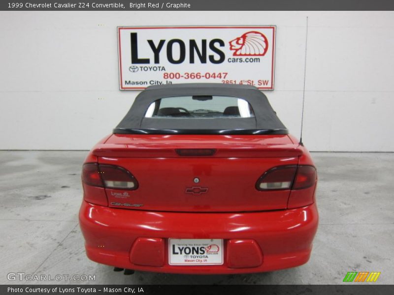 Bright Red / Graphite 1999 Chevrolet Cavalier Z24 Convertible