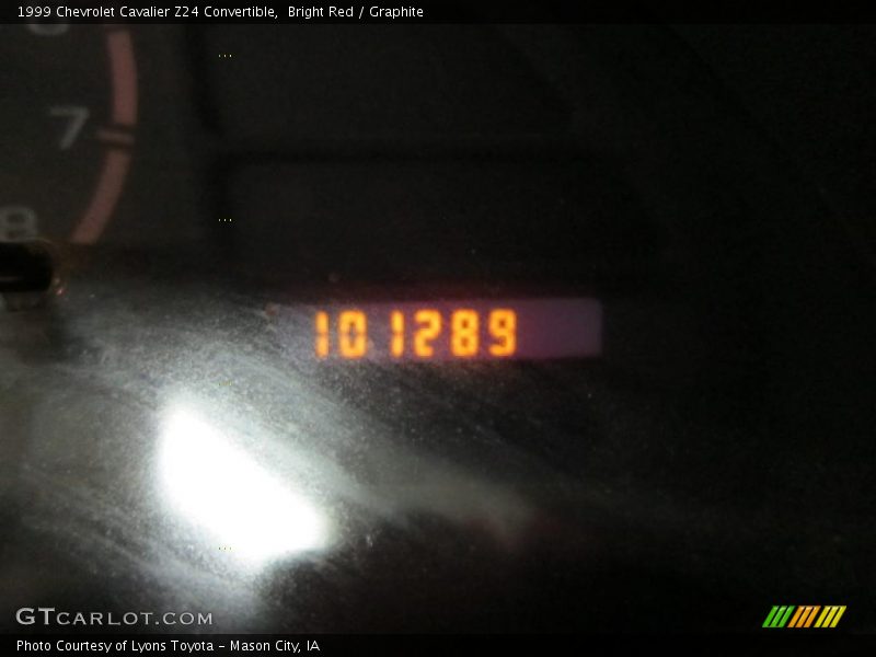 Bright Red / Graphite 1999 Chevrolet Cavalier Z24 Convertible