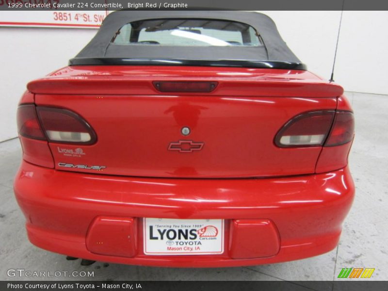 Bright Red / Graphite 1999 Chevrolet Cavalier Z24 Convertible