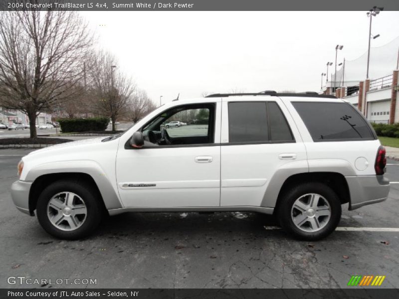 Summit White / Dark Pewter 2004 Chevrolet TrailBlazer LS 4x4