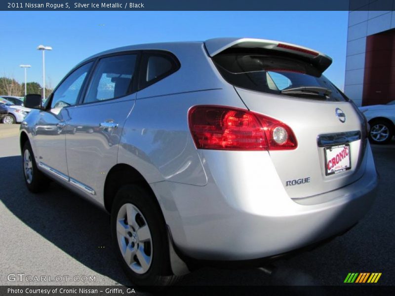 Silver Ice Metallic / Black 2011 Nissan Rogue S