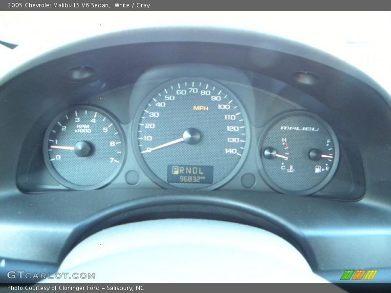 White / Gray 2005 Chevrolet Malibu LS V6 Sedan