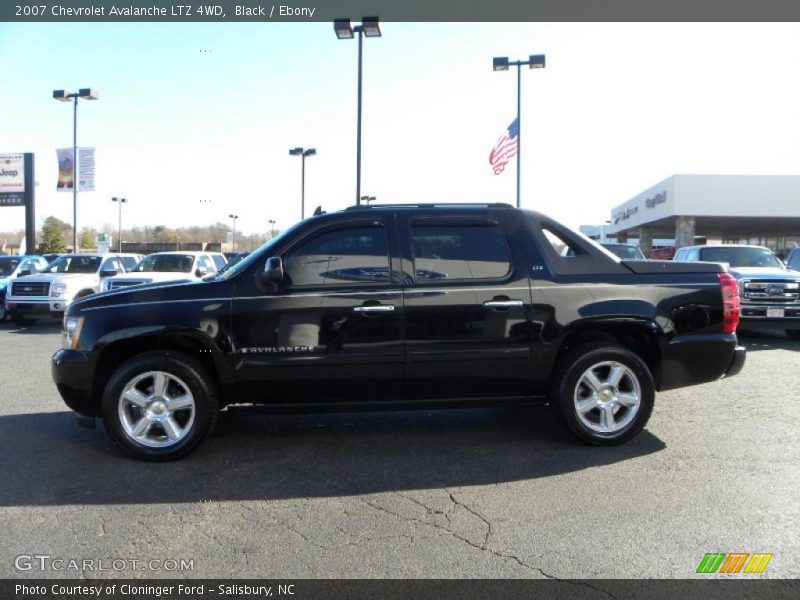 Black / Ebony 2007 Chevrolet Avalanche LTZ 4WD