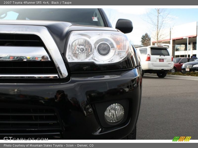 Black / Taupe 2007 Toyota 4Runner SR5 4x4