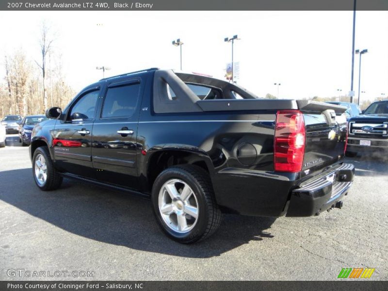  2007 Avalanche LTZ 4WD Black