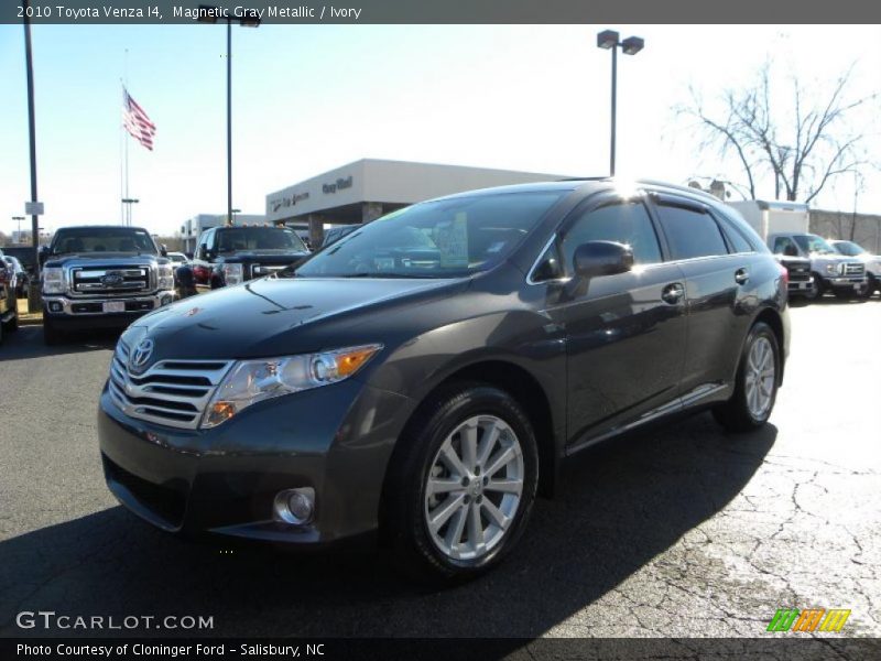 Magnetic Gray Metallic / Ivory 2010 Toyota Venza I4