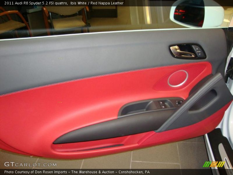 Door Panel of 2011 R8 Spyder 5.2 FSI quattro