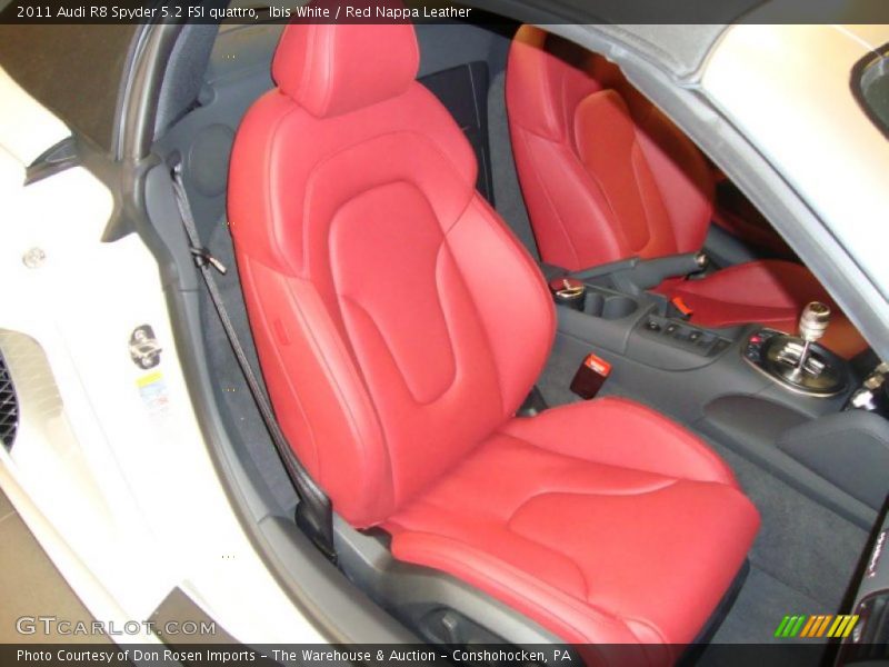  2011 R8 Spyder 5.2 FSI quattro Red Nappa Leather Interior