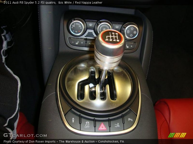  2011 R8 Spyder 5.2 FSI quattro 6 Speed Manual Shifter