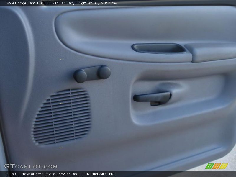 Bright White / Mist Gray 1999 Dodge Ram 1500 ST Regular Cab