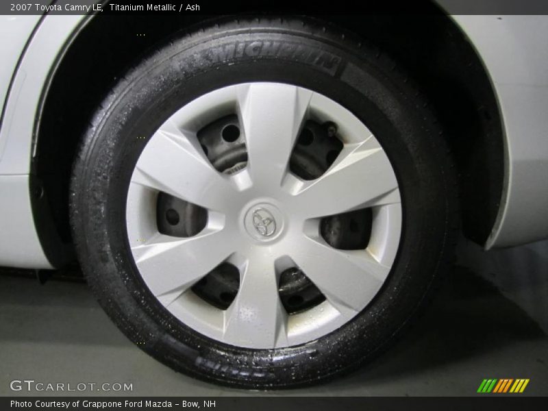 Titanium Metallic / Ash 2007 Toyota Camry LE