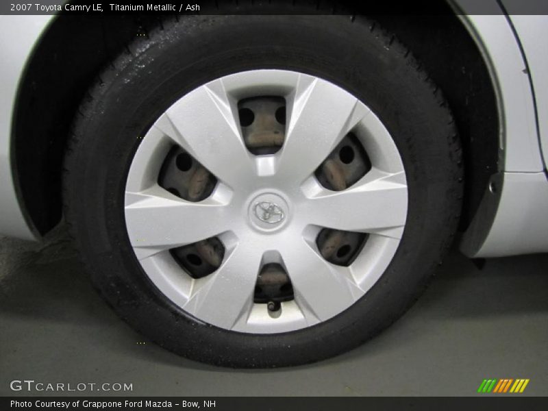 Titanium Metallic / Ash 2007 Toyota Camry LE
