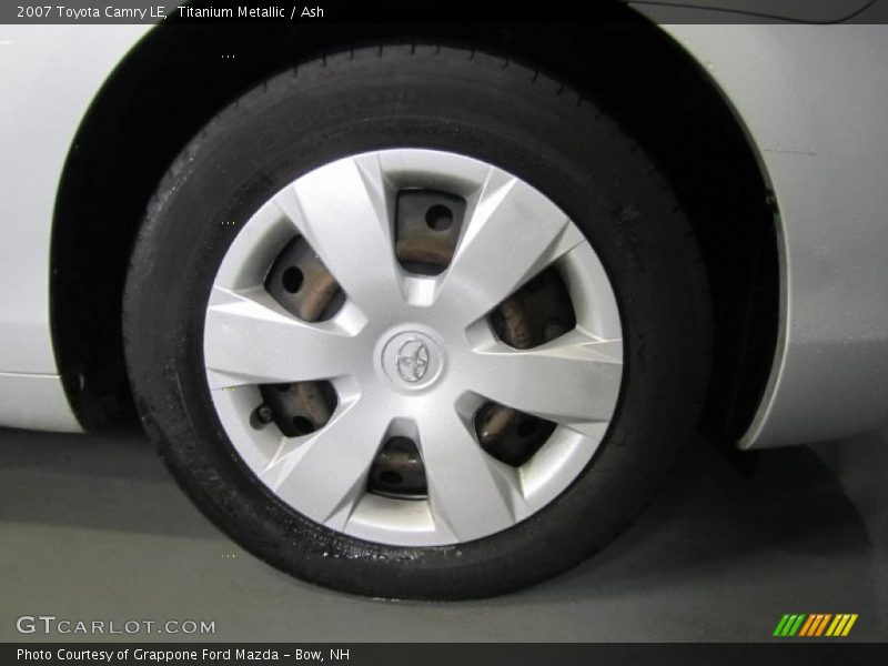 Titanium Metallic / Ash 2007 Toyota Camry LE