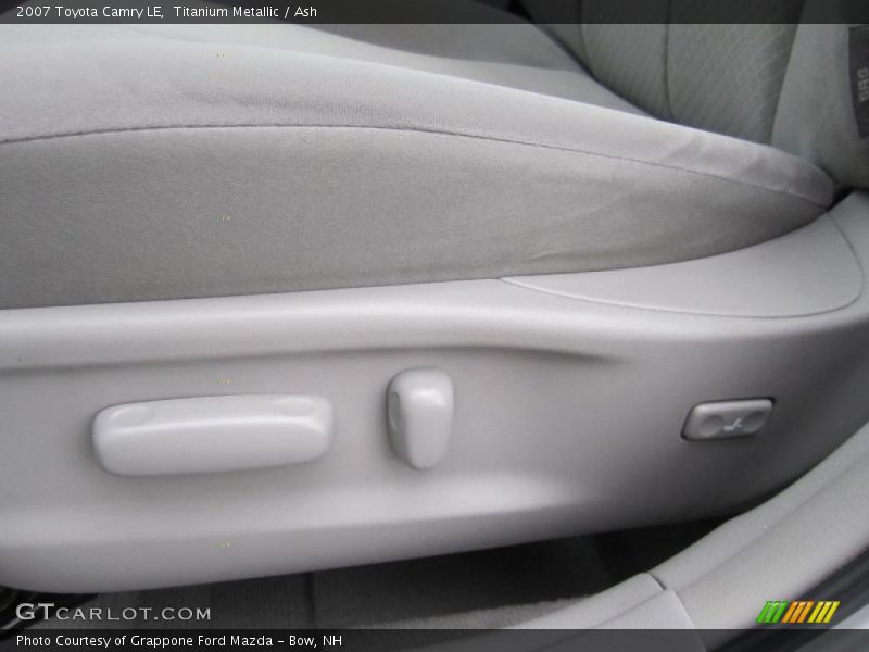Titanium Metallic / Ash 2007 Toyota Camry LE
