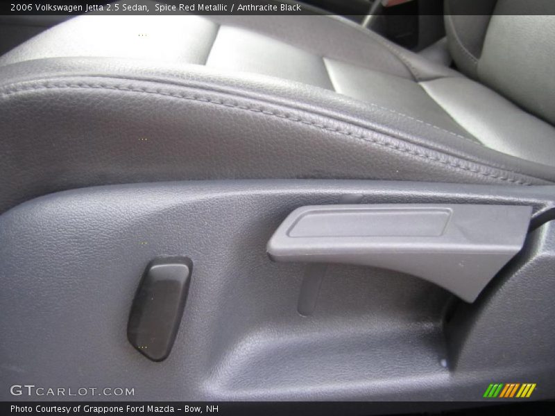 Spice Red Metallic / Anthracite Black 2006 Volkswagen Jetta 2.5 Sedan