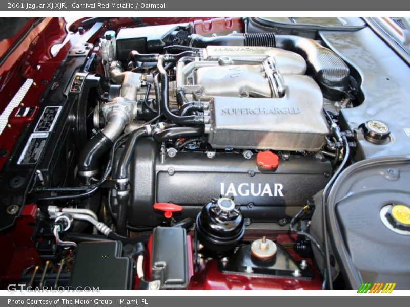  2001 XJ XJR Engine - 4.0 Liter Supercharged DOHC 32-Valve V8