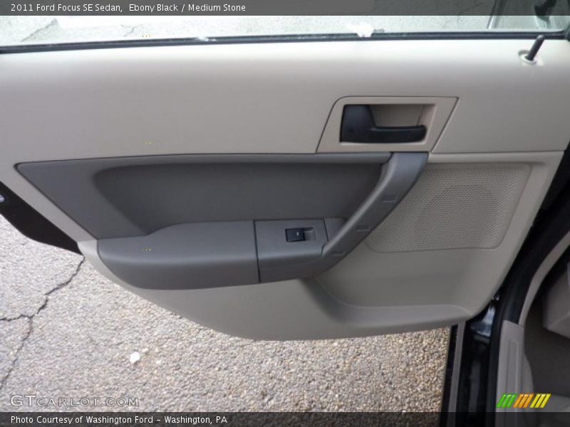 Ebony Black / Medium Stone 2011 Ford Focus SE Sedan