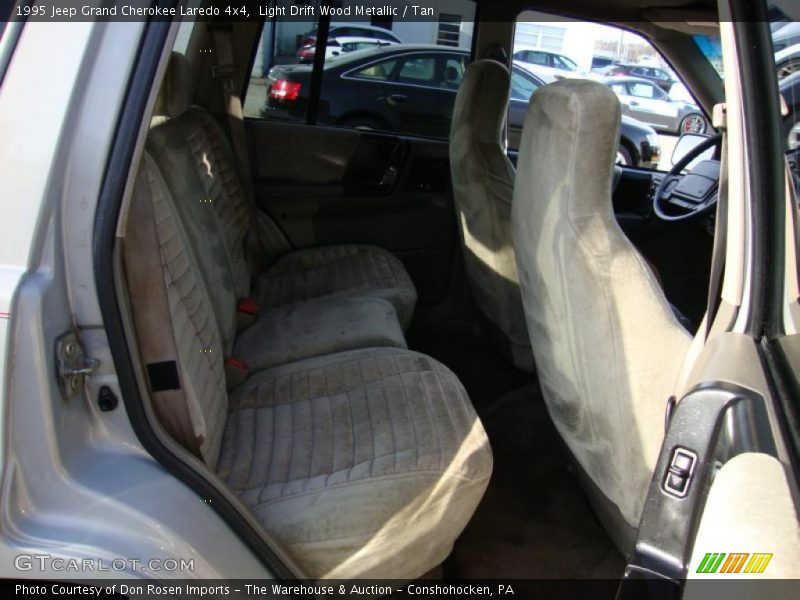 Light Drift Wood Metallic / Tan 1995 Jeep Grand Cherokee Laredo 4x4