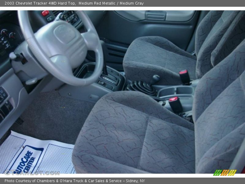 Medium Red Metallic / Medium Gray 2003 Chevrolet Tracker 4WD Hard Top