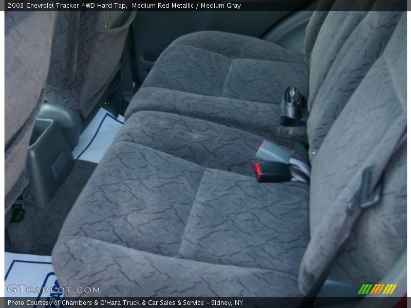 Medium Red Metallic / Medium Gray 2003 Chevrolet Tracker 4WD Hard Top