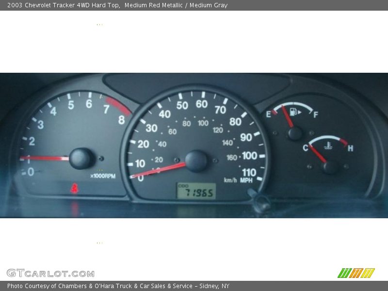Medium Red Metallic / Medium Gray 2003 Chevrolet Tracker 4WD Hard Top
