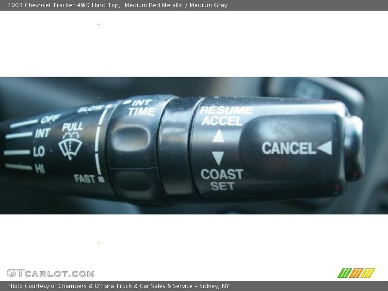 Medium Red Metallic / Medium Gray 2003 Chevrolet Tracker 4WD Hard Top