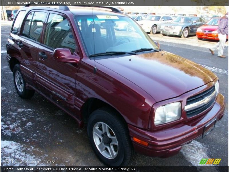 Medium Red Metallic / Medium Gray 2003 Chevrolet Tracker 4WD Hard Top