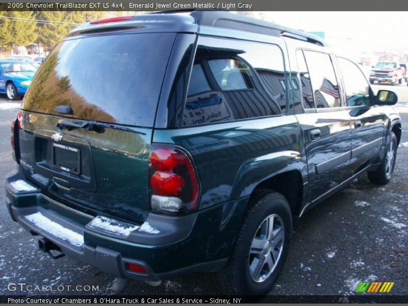 Emerald Jewel Green Metallic / Light Gray 2005 Chevrolet TrailBlazer EXT LS 4x4