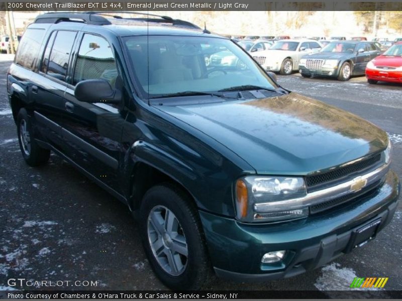 Emerald Jewel Green Metallic / Light Gray 2005 Chevrolet TrailBlazer EXT LS 4x4