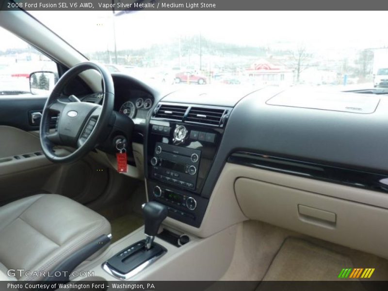 Dashboard of 2008 Fusion SEL V6 AWD