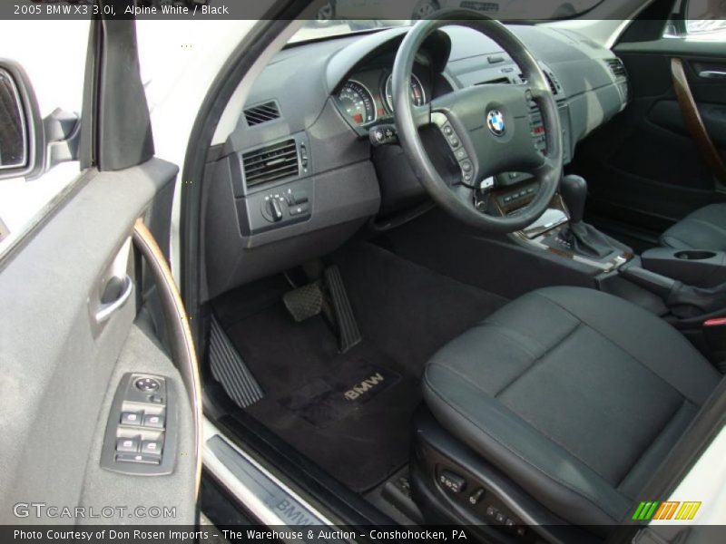 Alpine White / Black 2005 BMW X3 3.0i