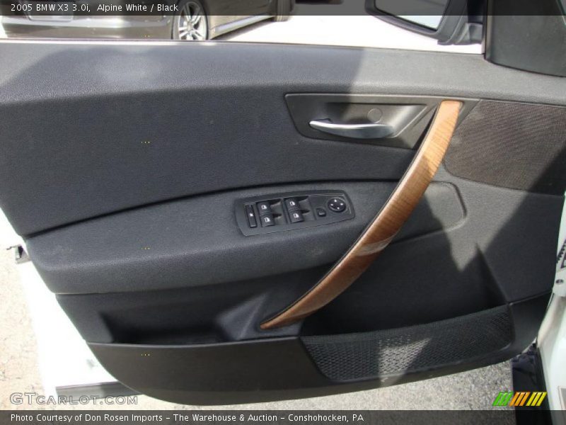 Alpine White / Black 2005 BMW X3 3.0i
