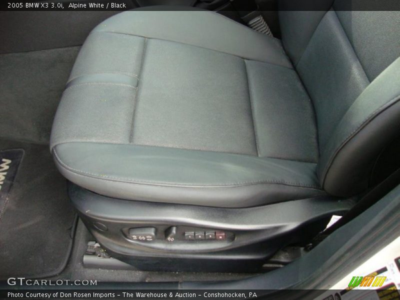 Alpine White / Black 2005 BMW X3 3.0i
