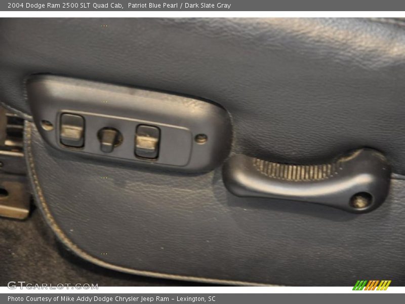 Patriot Blue Pearl / Dark Slate Gray 2004 Dodge Ram 2500 SLT Quad Cab
