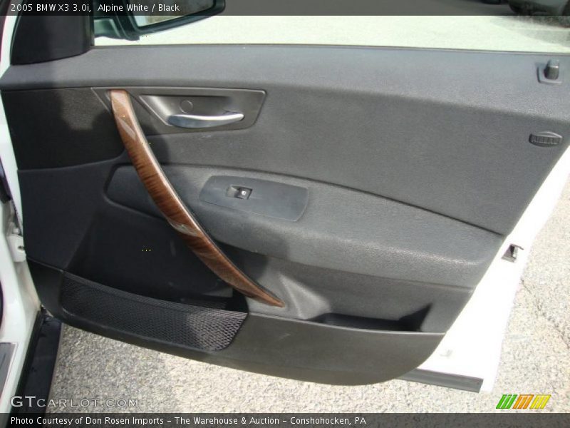 Alpine White / Black 2005 BMW X3 3.0i