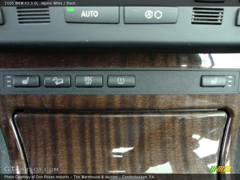 Alpine White / Black 2005 BMW X3 3.0i