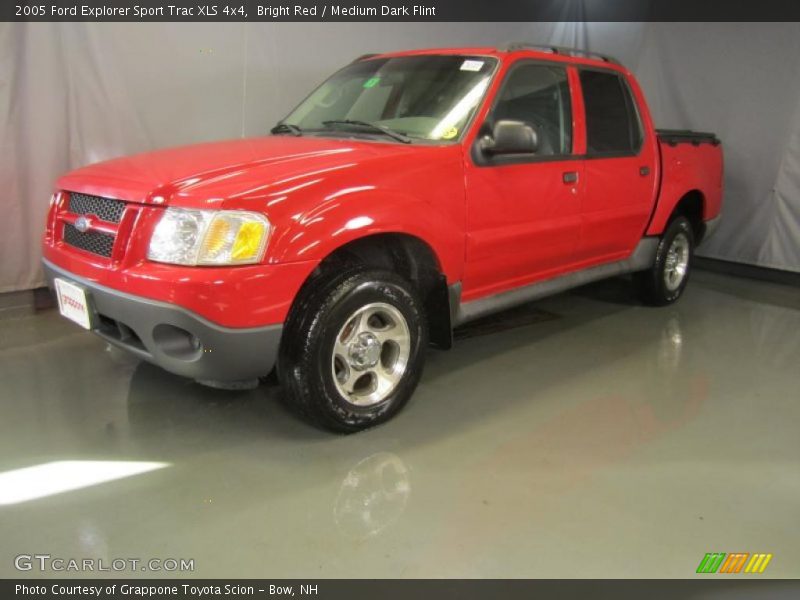 Bright Red / Medium Dark Flint 2005 Ford Explorer Sport Trac XLS 4x4