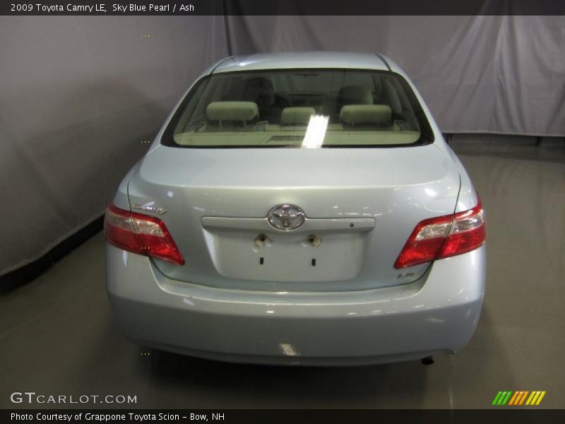 Sky Blue Pearl / Ash 2009 Toyota Camry LE