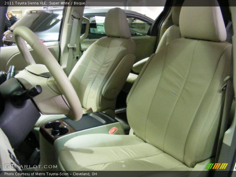  2011 Sienna XLE Bisque Interior