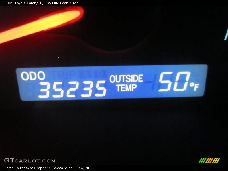 Sky Blue Pearl / Ash 2009 Toyota Camry LE