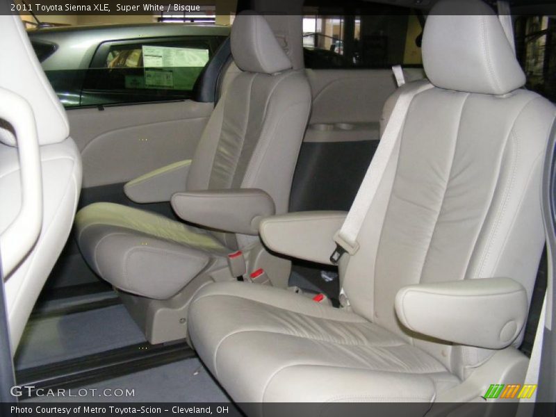  2011 Sienna XLE Bisque Interior