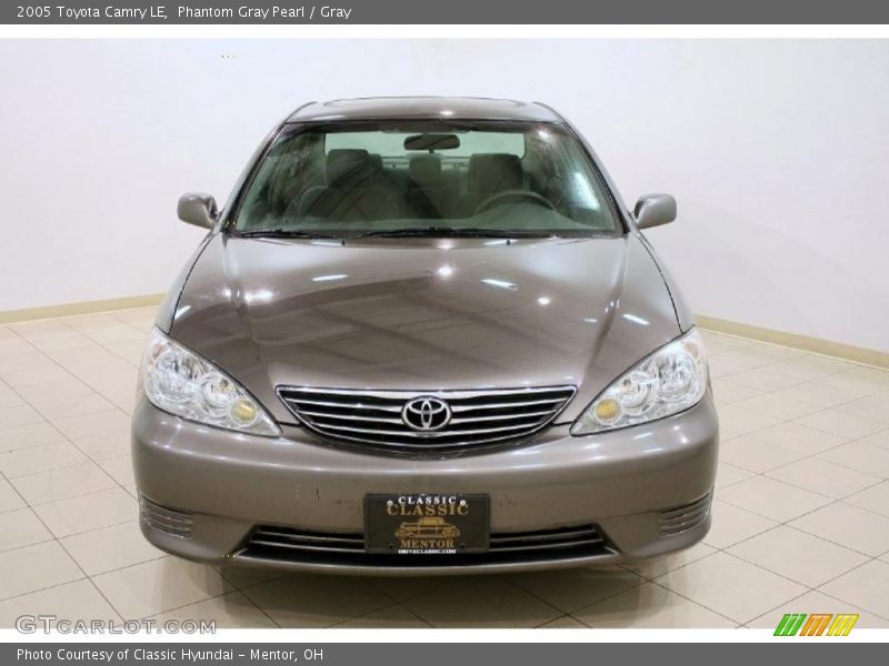 Phantom Gray Pearl / Gray 2005 Toyota Camry LE