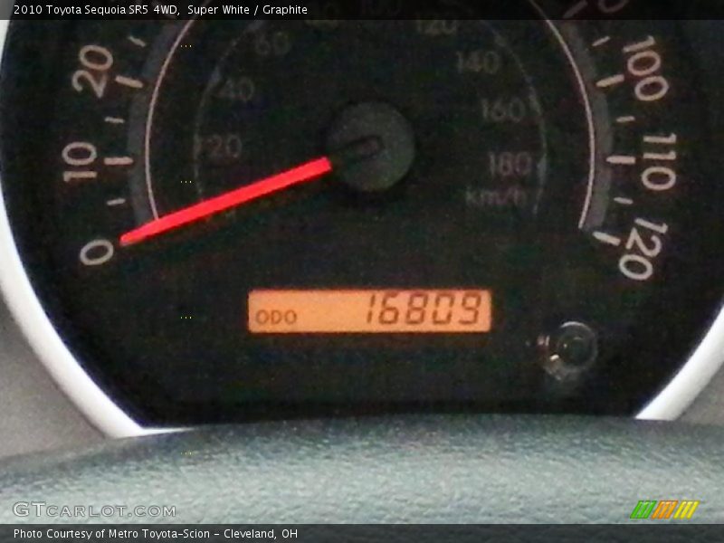 Super White / Graphite 2010 Toyota Sequoia SR5 4WD
