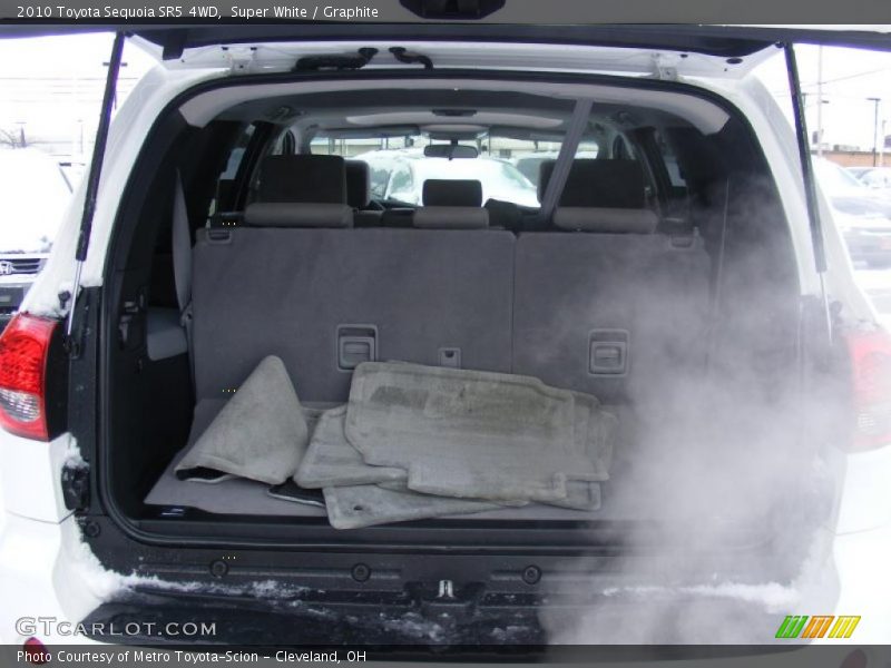 Super White / Graphite 2010 Toyota Sequoia SR5 4WD