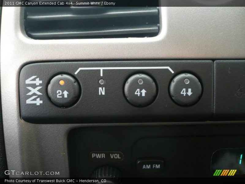 Controls of 2011 Canyon Extended Cab 4x4